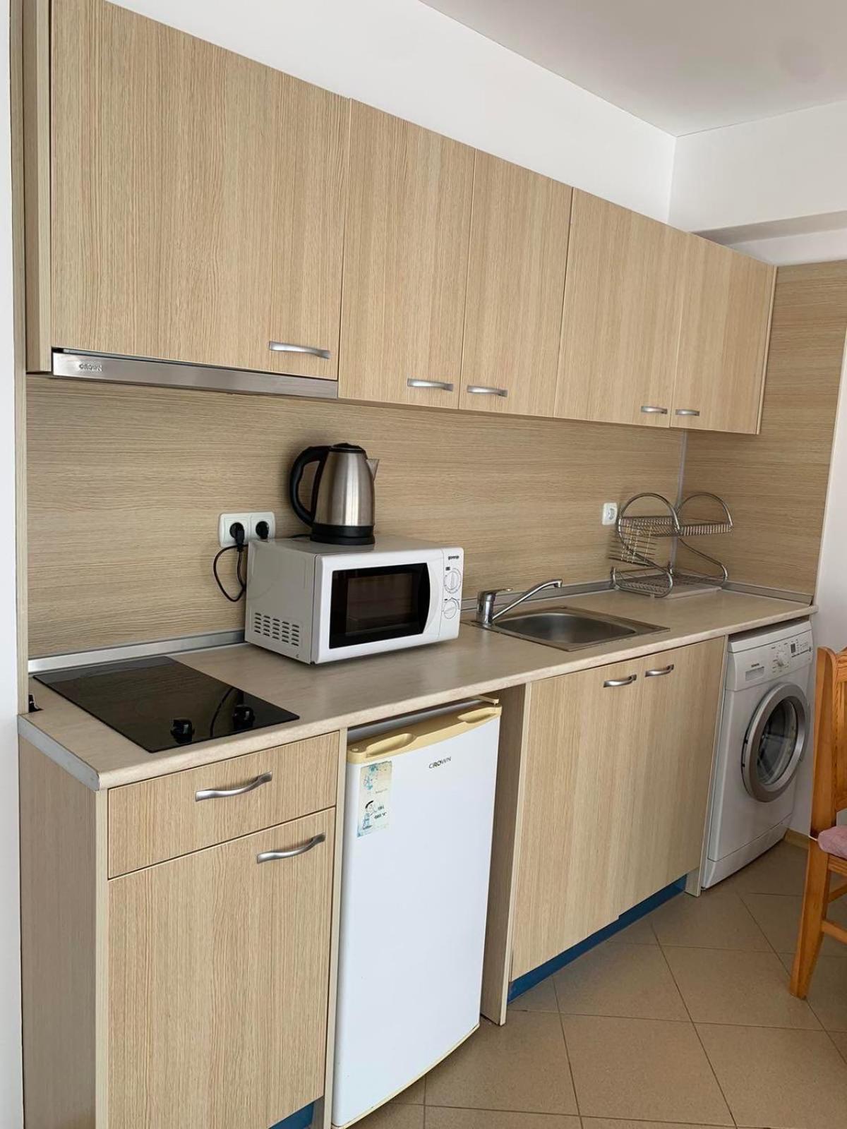 Grand Kamelia Apartments ซันนีบีช ภายนอก รูปภาพ