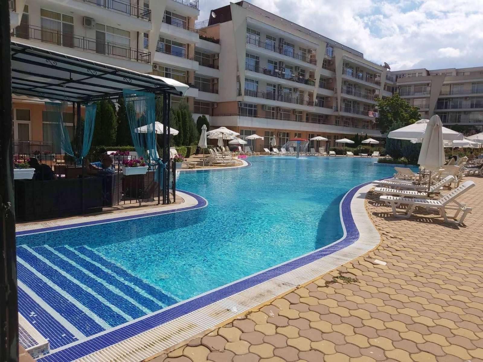 Grand Kamelia Apartments ซันนีบีช ภายนอก รูปภาพ
