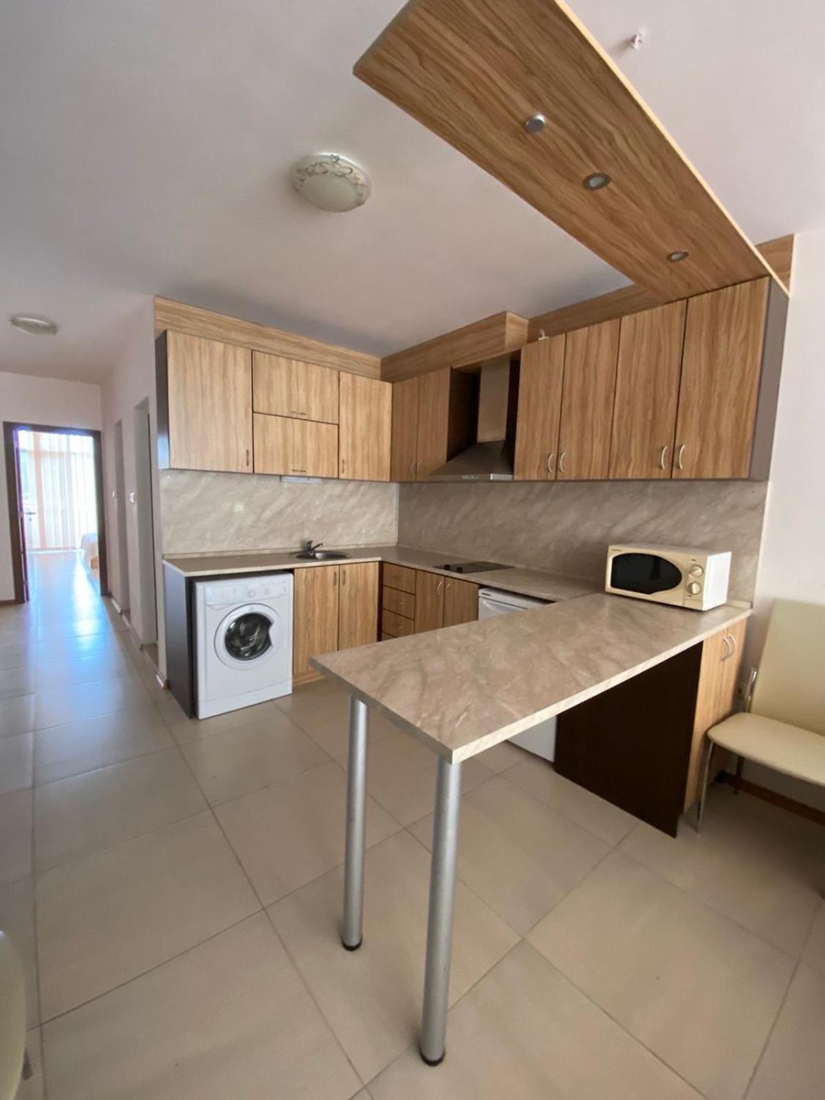 Grand Kamelia Apartments ซันนีบีช ภายนอก รูปภาพ